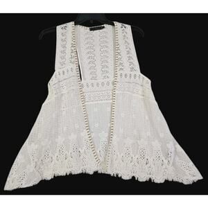 BKE Boutique~Woman Size L~White Crochet Lace Antique Open Front Vest Fringe Boho